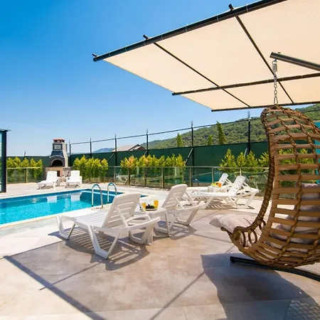 Dreamy With Private Pool And Jacuzzi In Kas 别墅 Sarıbelen