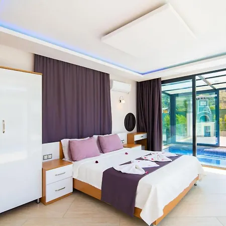 Dreamy With Private Pool And Jacuzzi In Kas 别墅
