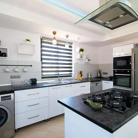 Dreamy With Private Pool And Jacuzzi In Kas Вилла Saribelen